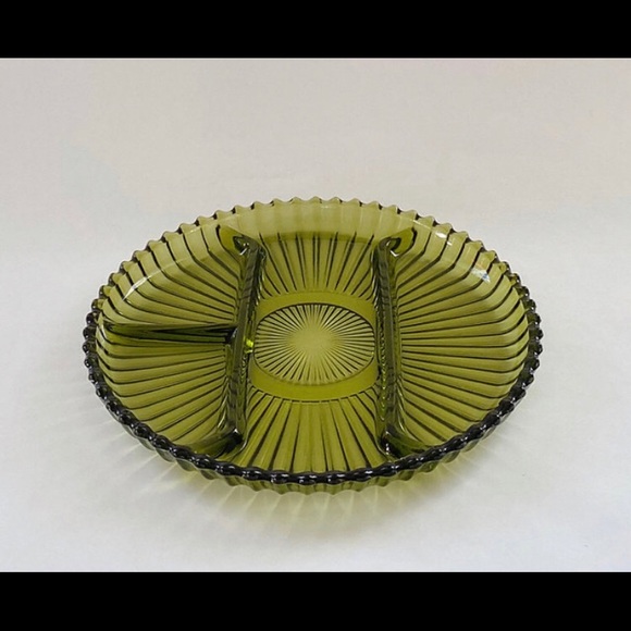 Vintage Indiana Depression Glass 1960s Divided Round Sawtooth Serving Platter - Picture 2 of 5